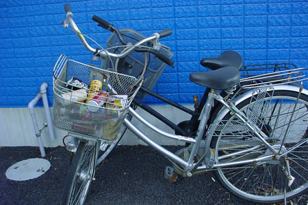 盗難に遭いその後放置された自転車？