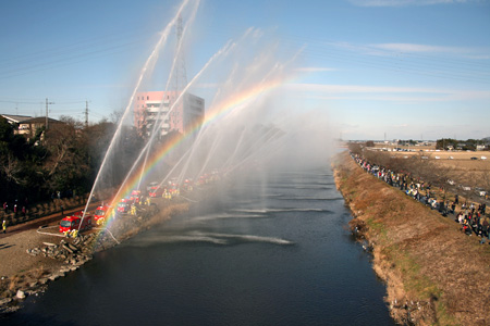 勤行緑地公園で行われた2009年消防団出初式 [2009年1月4日撮影]