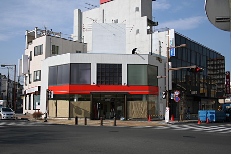 下館駅前交差点の美容室跡