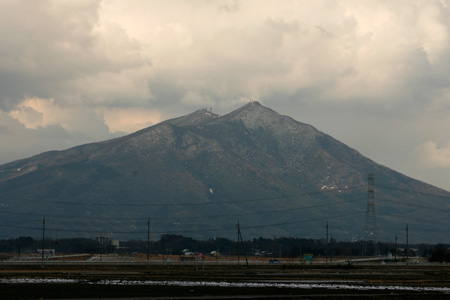 雪景色の筑波山 [2011年2月15日撮影]