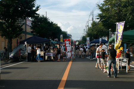 軽トラ市 [2012年9月1日撮影]