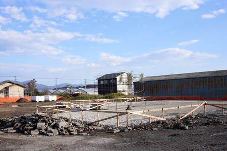 坂東太郎の工事が始まった協和中央病院前 [2013年11月8日撮影]