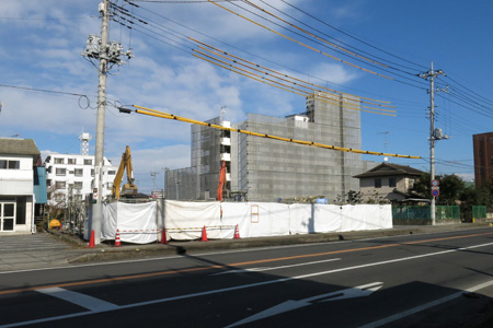 下館駅南旧国道294号五差路近くの様子 [2013年12月21日撮影]