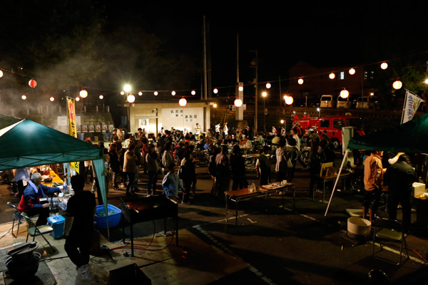 しもだて夜市 羽黒のさんま祭り [2014年10月18日撮影]