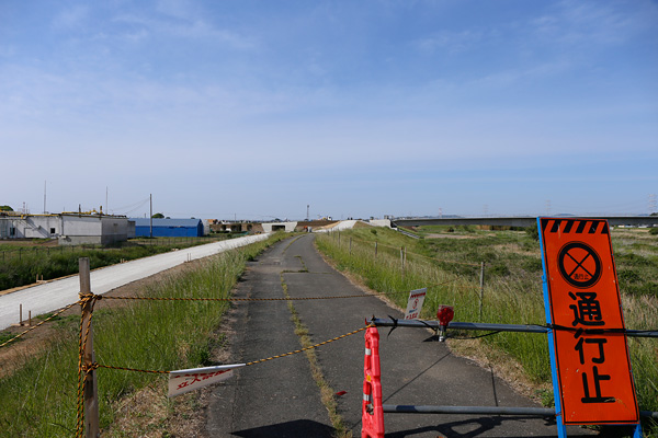 小貝川に架かる筑西幹線道路の橋梁 [2015年5月11日撮影]