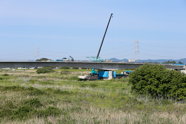 小貝川に架かる筑西幹線道路の橋梁 [2015年5月11日撮影]