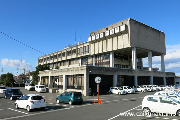 市役所本庁舎 [2016年11月28日撮影]