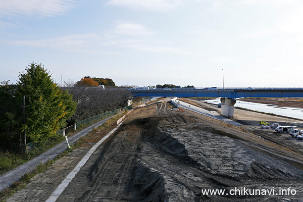 川島付近の鬼怒川の堤防工事 [2020年11月12日撮影]