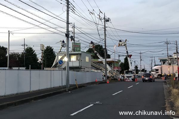 電気工事も進められていたドラッグコスモスのオープン予定地 [2022年10月27日撮影]