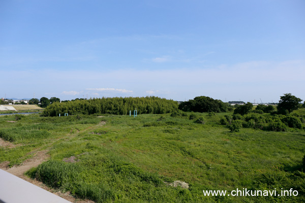 新川島橋から撮った鬼怒川 [2023年5月27日撮影]