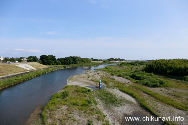 新川島橋から撮った鬼怒川 [2023年5月27日撮影]