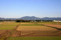 県西総合公園北のＪＲ水戸線にかかる協和跨線橋から加波山方面を望む。