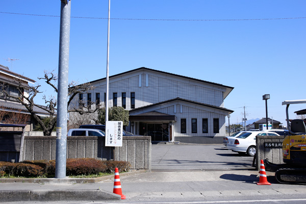 川島公民館