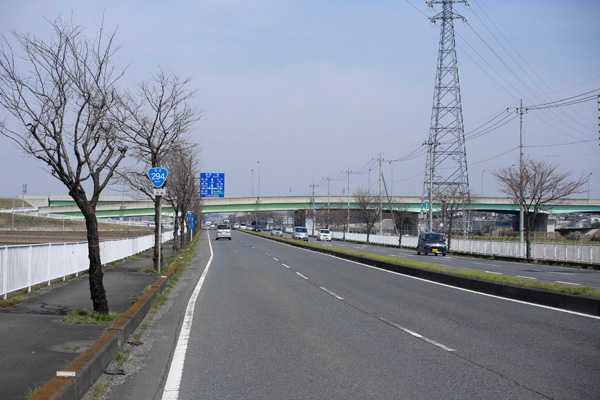 岡芹高架橋