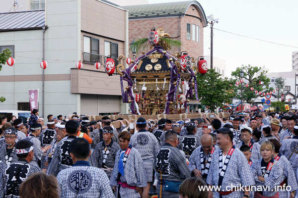 下館祇園まつり アルテリオ前を出発した平成神輿 [2025年7月26日撮影]