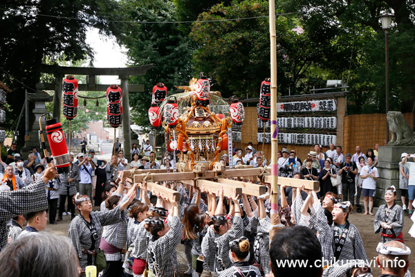 下館祇園まつり ３周終え差した姫神輿 [2025年7月27日撮影]